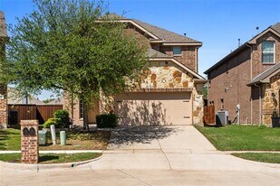 524 Mount Olive Ave in McKinney, TX - Building Photo
