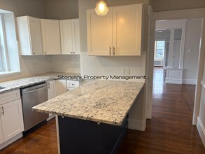 108-110 Narragansett St in Cranston, RI - Building Photo - Building Photo