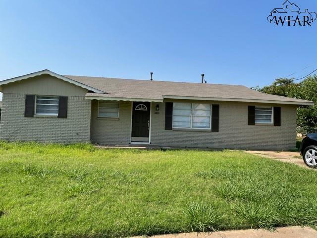 property at 2803 Roanoke Dr