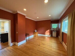 11 Beech St, Unit 2 in Cambridge, MA - Foto de edificio - Building Photo