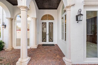 549 NE 19th Ave in Deerfield Beach, FL - Building Photo - Building Photo