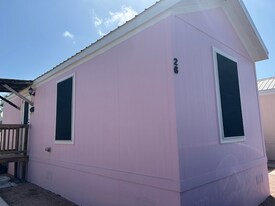 2211 Ashberry Ave in New Braunfels, TX - Building Photo