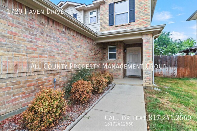 1720 Haven Dr in Bedford, TX - Building Photo - Building Photo