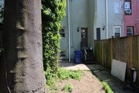 2316 Hunter St photo'