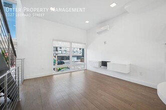 1127 Leopard St in Philadelphia, PA - Building Photo - Building Photo