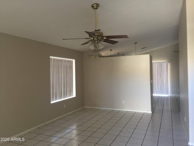 3215 W Abraham Ln in Phoenix, AZ - Building Photo - Building Photo