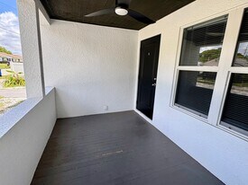 624 S 12th St in Fort Pierce, FL - Building Photo