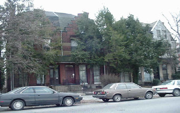 4216 Walnut St in Philadelphia, PA - Building Photo - Building Photo