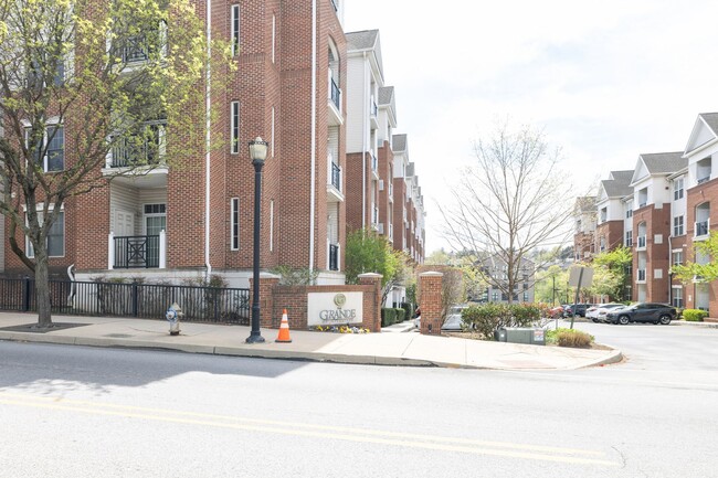 property at 300 W Elm St