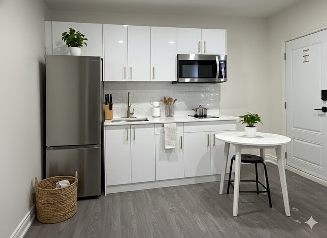 7800 Lundy's Ln in Niagara Falls, ON - Building Photo - Building Photo