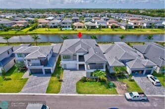 8566 Shoreacres St in Boca Raton, FL - Building Photo - Building Photo