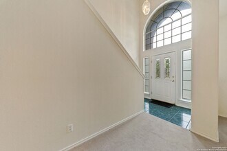 9 Sweetwood in San Antonio, TX - Building Photo - Building Photo