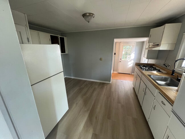 2511 S Snyder Ave in Edgemere, MD - Building Photo - Building Photo