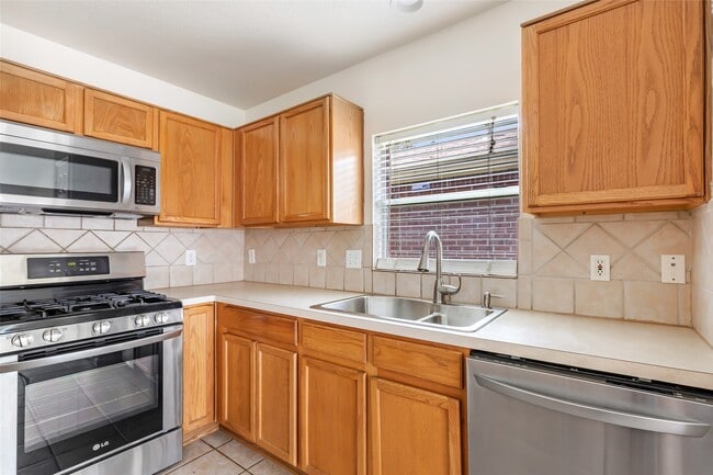 property at 671 Cypresswood Trce