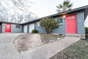 1602 Parker Ln in Austin, TX - Building Photo