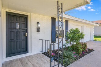 1503 Westbury Trail in Austin, TX - Building Photo - Building Photo