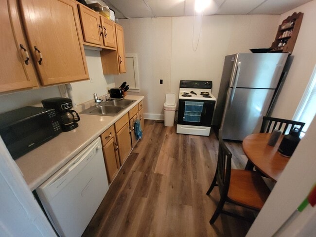 134 Niagara St, Unit 134 in Eau Claire, WI - Building Photo - Building Photo