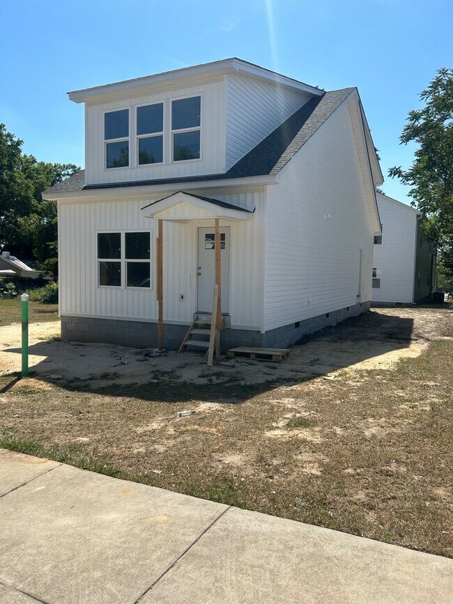 1311 McDuffie Ave in Columbia, SC - Building Photo - Building Photo