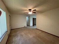 358 Bradley Woods Ct NW photo'