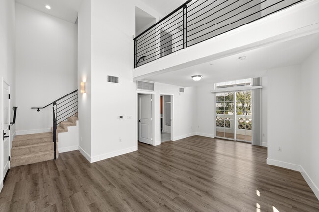 Metro Art Sherman Oaks Luxury Living