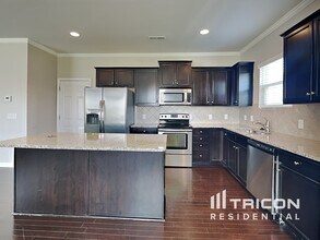 1725 White Willow Ave in Gastonia, NC - Building Photo - Building Photo