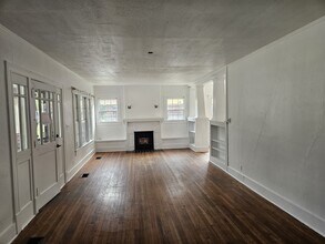 917 Pecan Blvd in Jackson, MS - Building Photo - Building Photo