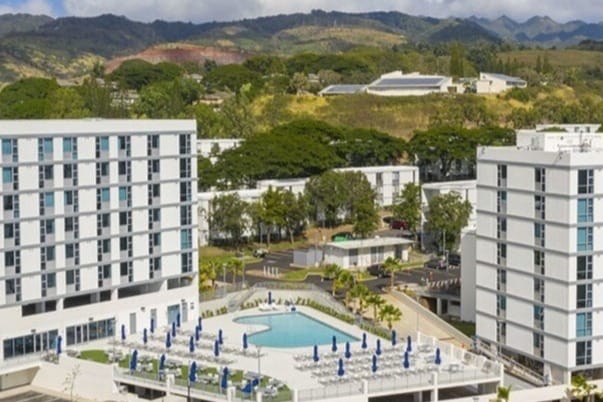 Moanalua Hillside Apartments in Honolulu, HI - Foto de edificio