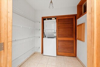 1707 N Fairfield Ave in Chicago, IL - Building Photo - Building Photo