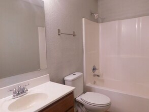 336 Emily Dr in Alma, AR - Building Photo - Building Photo