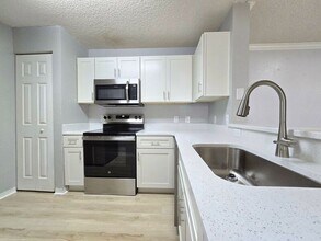 4240 Summer Landing Dr in Lakeland, FL - Building Photo - Building Photo