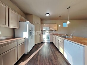 2116 182nd Street Ct E in Spanaway, WA - Building Photo - Building Photo