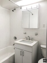 EAST 56 STREET in New York, NY - Building Photo - Building Photo