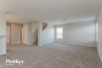 5576 Summer Joy St in Las Vegas, NV - Building Photo - Building Photo