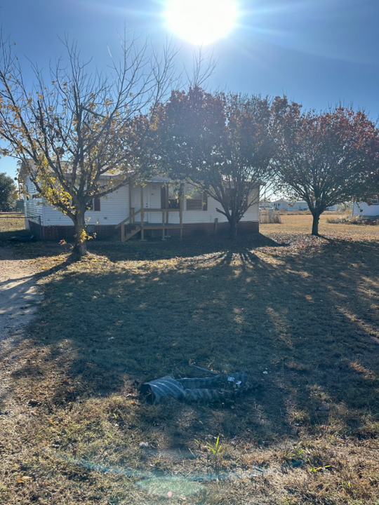 103 Hillside Ct in Troy, TX - Building Photo