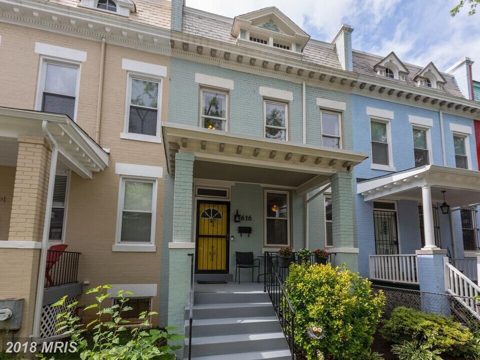 616 Lamont St NW in Washington, DC - Building Photo