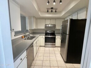 732 W Rice Dr in Tempe, AZ - Building Photo - Building Photo