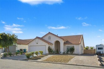 7951 Aspendale Dr in Las Vegas, NV - Building Photo - Building Photo