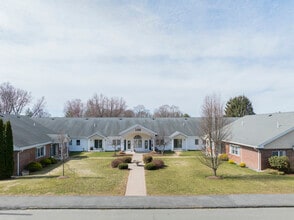 100 Lawrence St in Haverhill, MA - Foto de edificio - Primary Photo