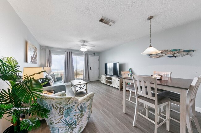 property at 7600 Seawall Blvd