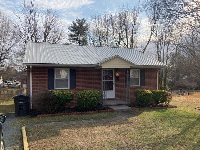 property at 1420 Verdun St