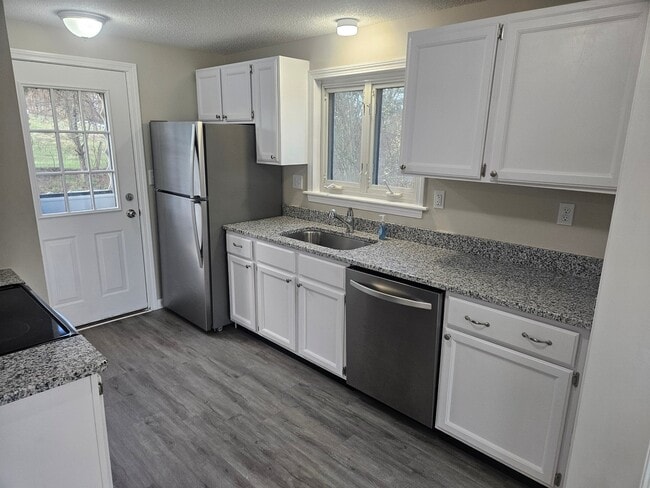 property at 264 Richards Ave