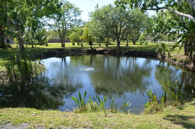 1045 Pine Island Rd in Merritt Island, FL - Building Photo - Building Photo