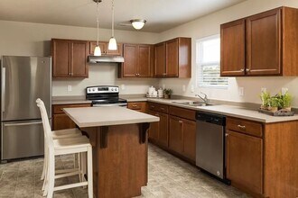 2759 Au Gres River Dr in Fowlerville, MI - Building Photo - Building Photo