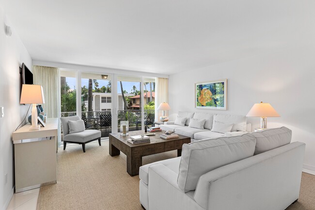 227 Australian Ave in Palm Beach, FL - Building Photo - Building Photo