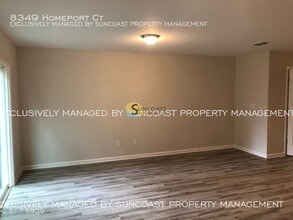 8349 Homeport Ct in Jacksonville, FL - Building Photo - Building Photo