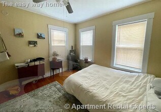 123 Winthrop St in Medford, MA - Building Photo - Building Photo