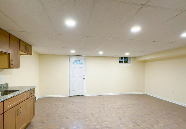 property at 14649 London Ln