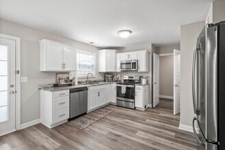 360 Dugger Dr in Clarksville, TN - Building Photo - Building Photo