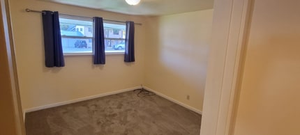 920 Gellatly St in Wenatchee, WA - Foto de edificio - Building Photo