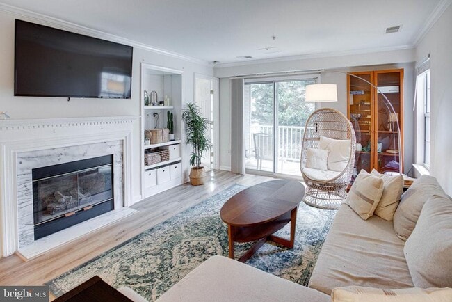 13615 Garfield Pl in Woodbridge, VA - Building Photo - Building Photo